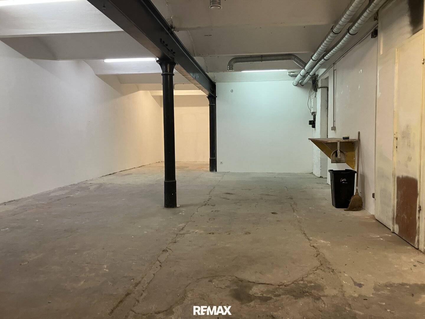 95 m² Lager in 1100 Wien, Gudrunstraße