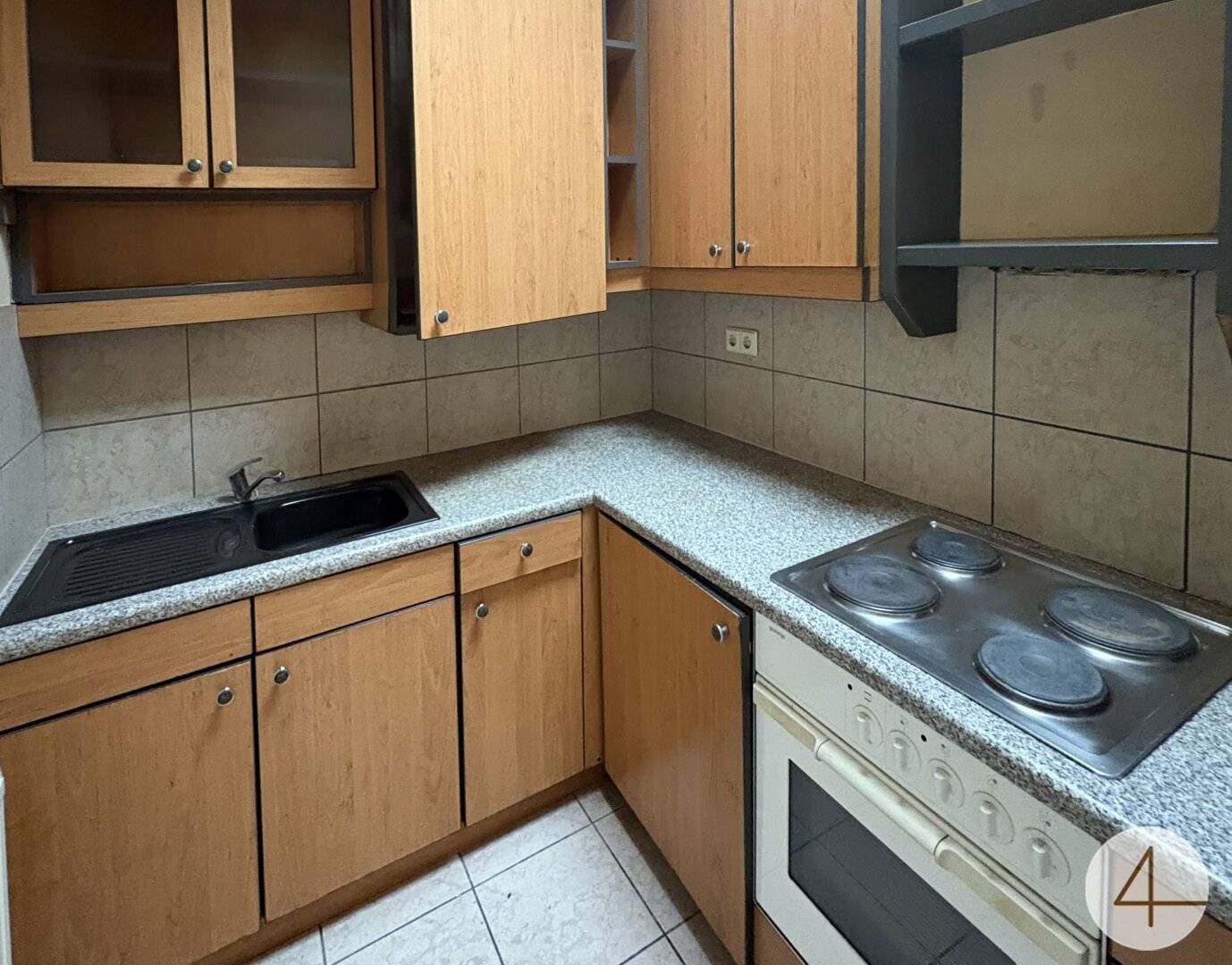 Investment Property 10th District - 28 Units