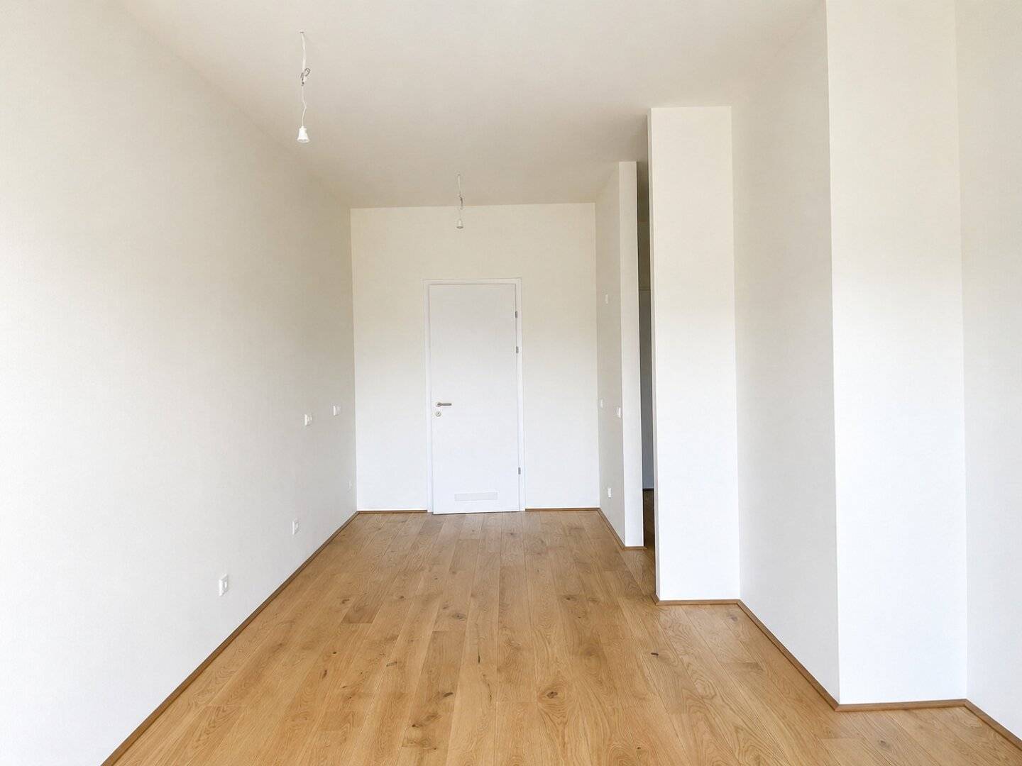 Wohnung mit Garten und Terrasse im Neubau The Hills