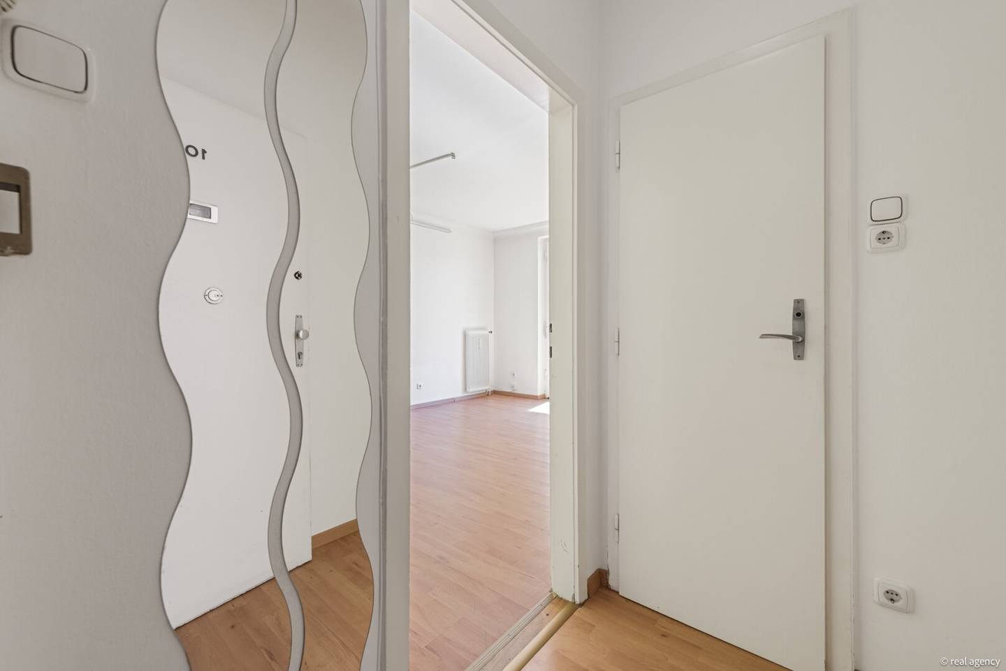 Quiet Loggia Apartment in 3rd District