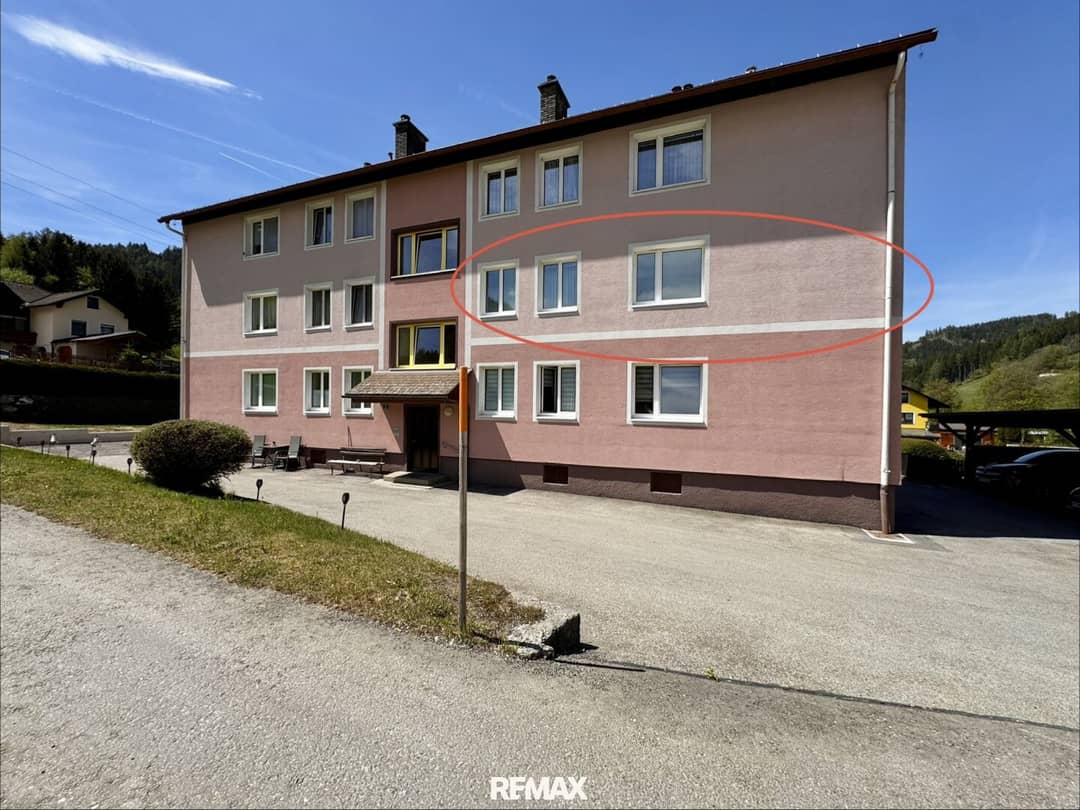 Wohnung in ruhiger Lage mit Carport