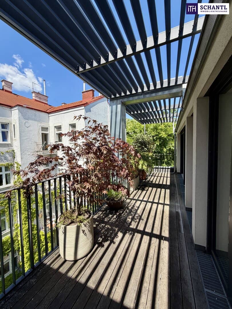 Top floor apartment two terraces first occupancy
