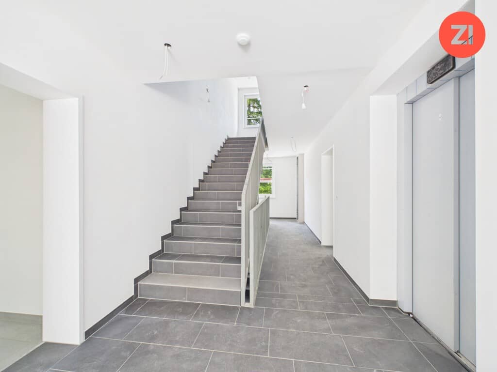 Subsidized new build apartment balcony and garage