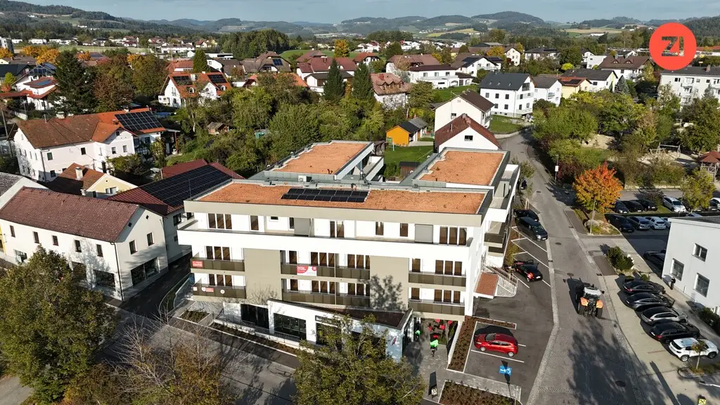 Moderne Wohnung mit Tiefgaragenplatz
