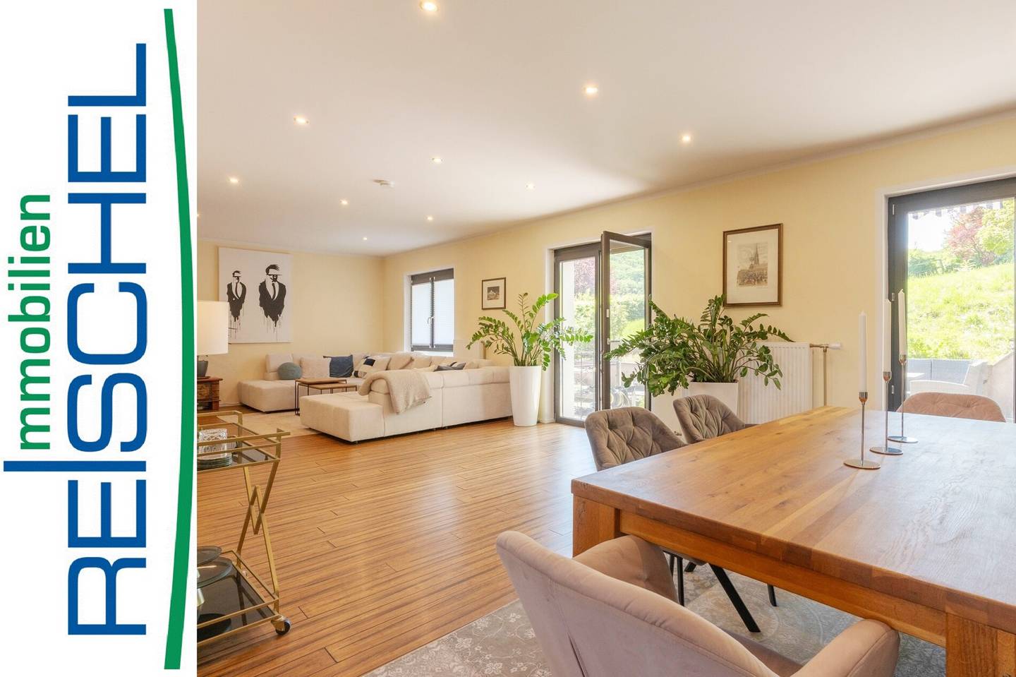Modernized 6-Room House in Breitenfurt