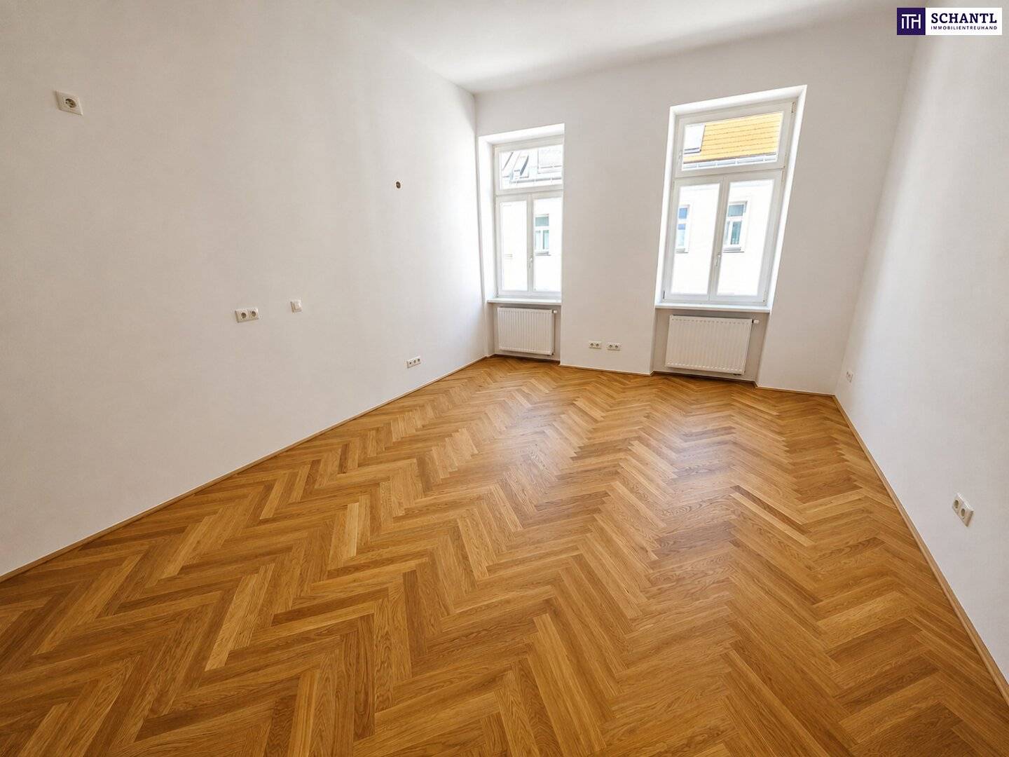 Renovierte Altbauwohnung mit Innenhofblick im letzten Stock