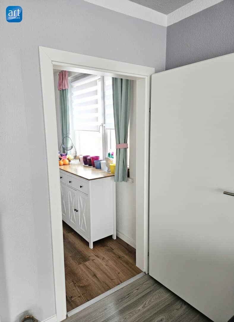 Helle, sonnige Wohnung mit Lift, in zentraler Lage!