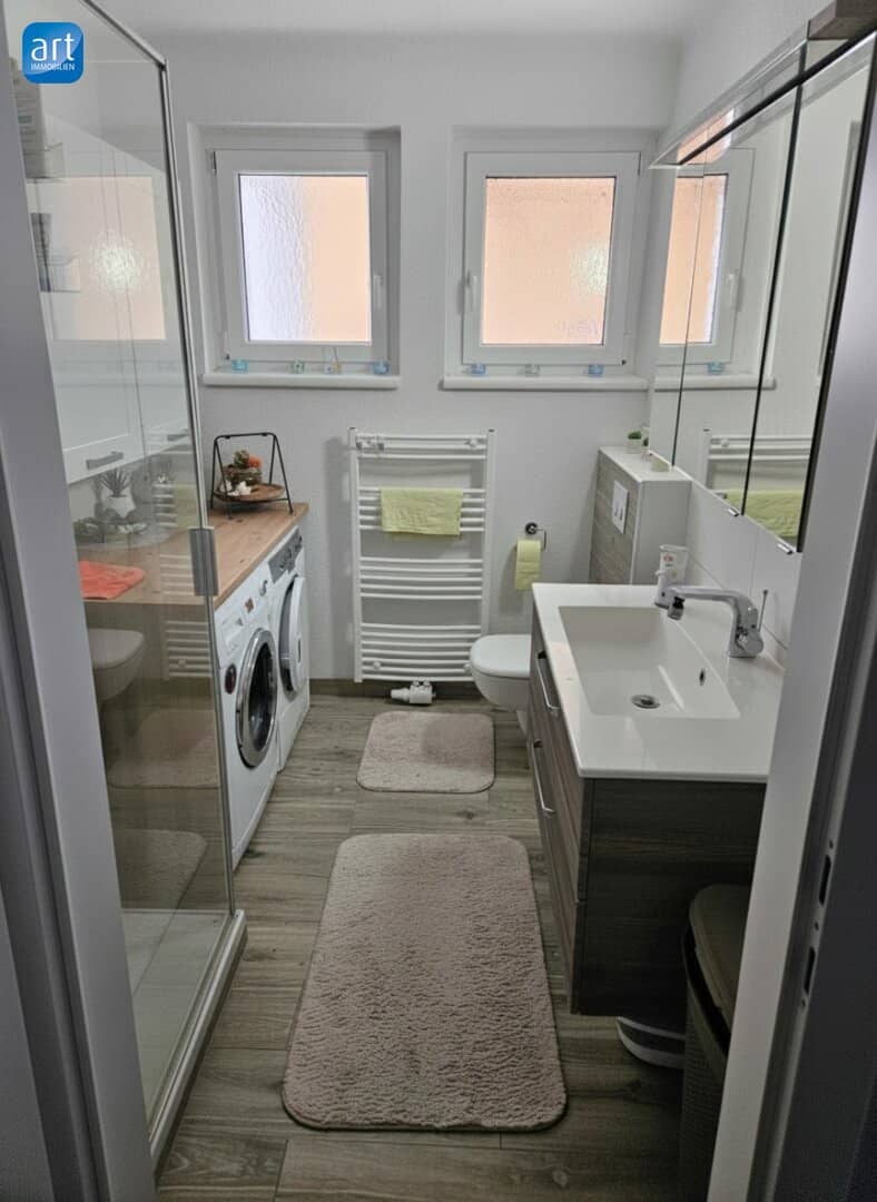 Helle, sonnige Wohnung mit Lift, in zentraler Lage!