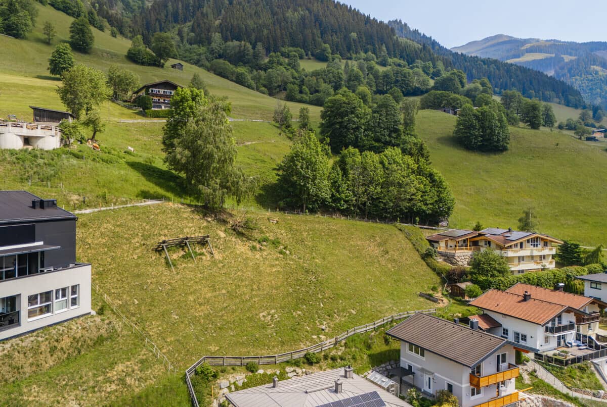 Sonniges Baugrundstück in Thumersbach