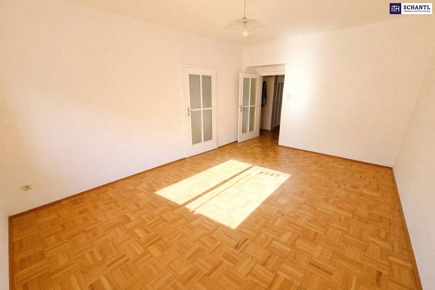 Wohnung mit separater Küche nahe U6