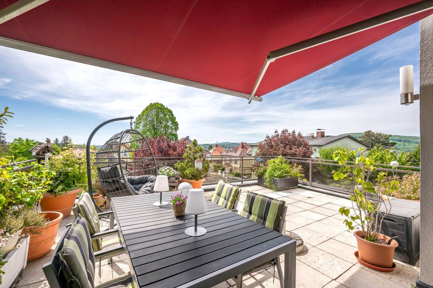 Familienhaus mit Indoorpool & Fernblick