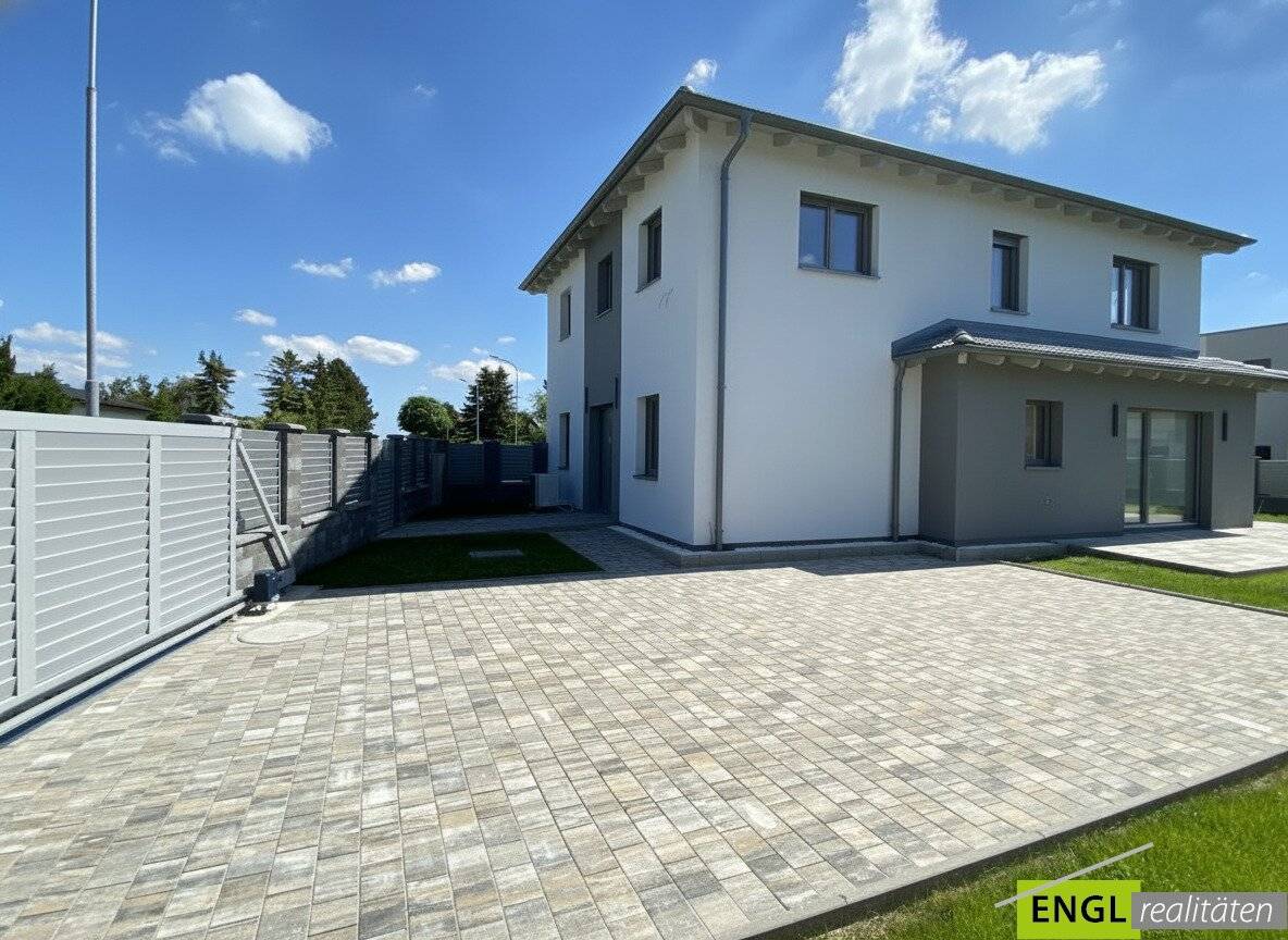 Exclusive New Build First Occupancy 168 m²