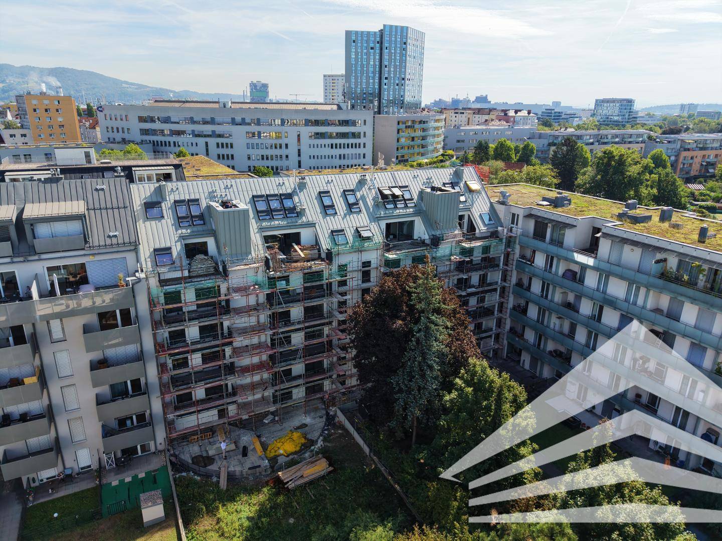 New build apartment Linz center loggia
