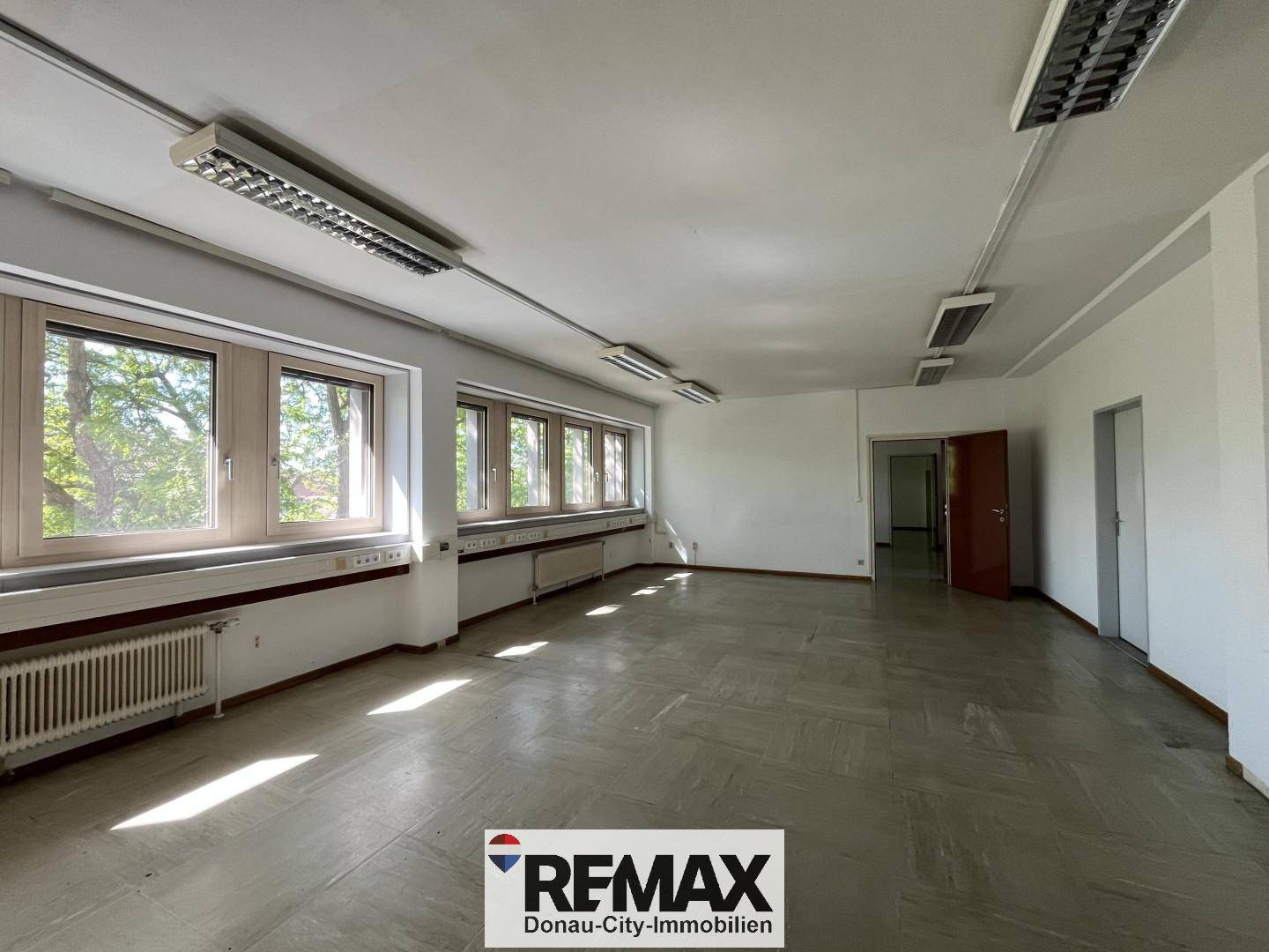 Office 175 m² with Danube View in Tulln