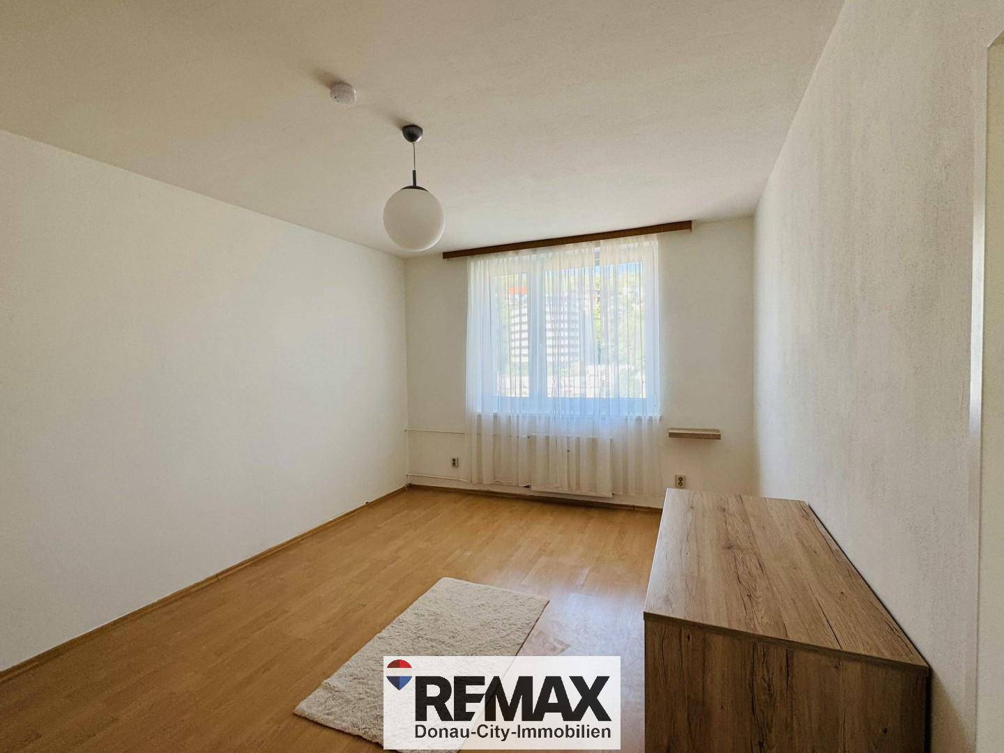 Wohnung Stadtrandlage mit Aussicht und Loggia