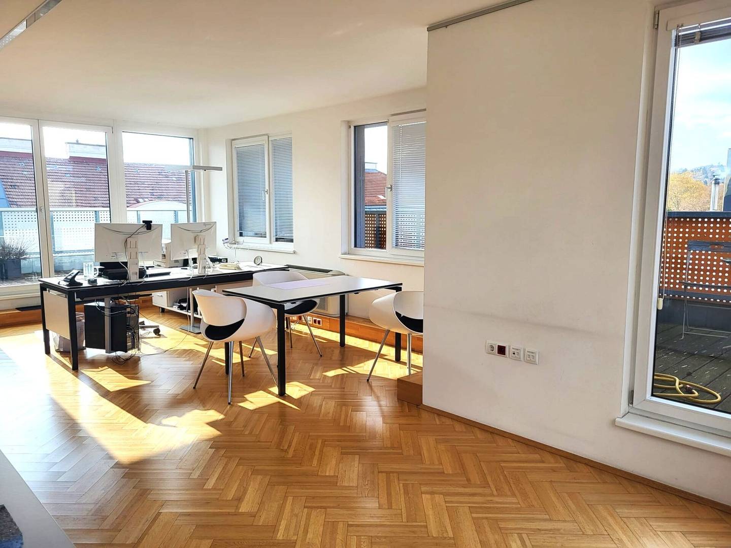 Cooled Terrace Offices in Ottakring