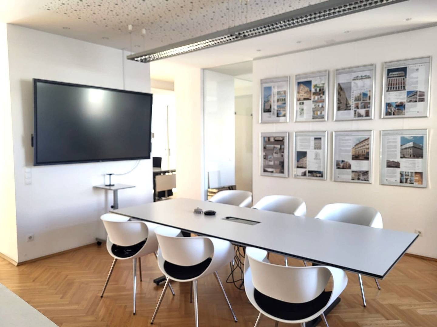 Cooled Terrace Offices in Ottakring