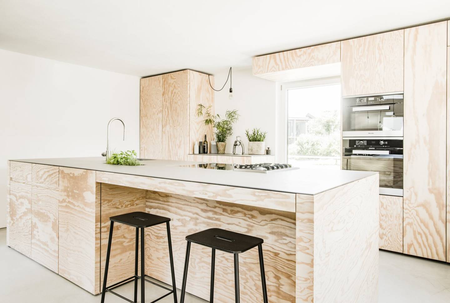 Modernisiertes EFH mit Garten in Hard