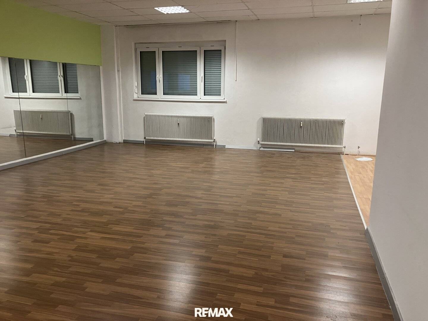 Versatile Dance Hall in Liesing