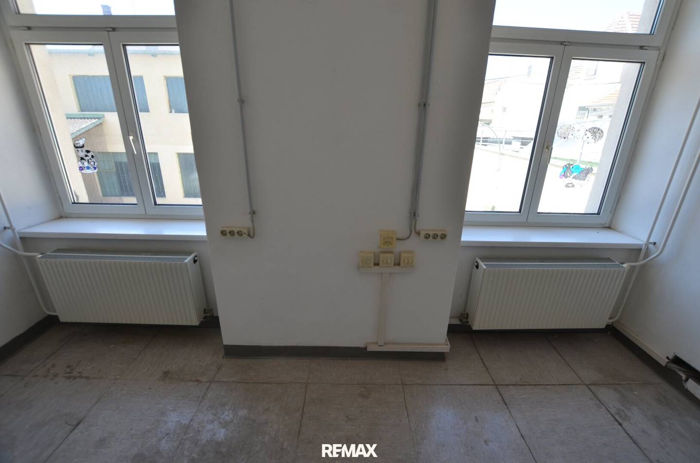 Büro oder Lager im 1. Stock