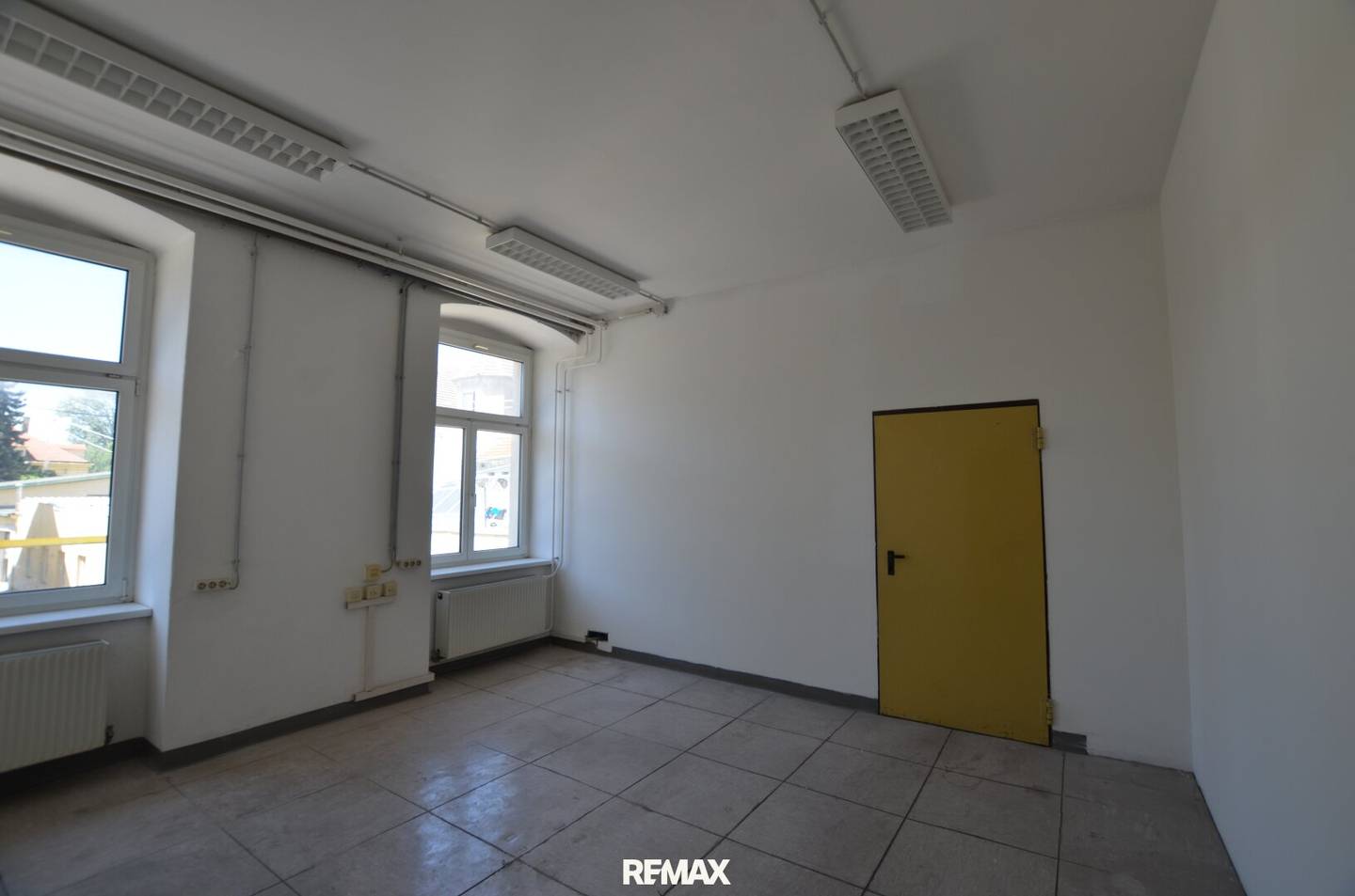 Büro oder Lager im 1. Stock