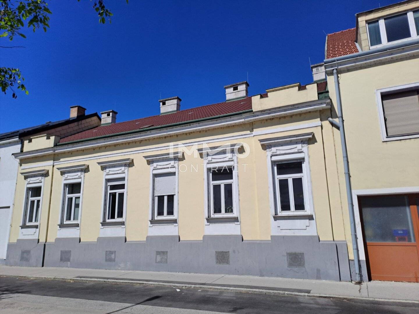 Zinshaus Schwechat 860 m²