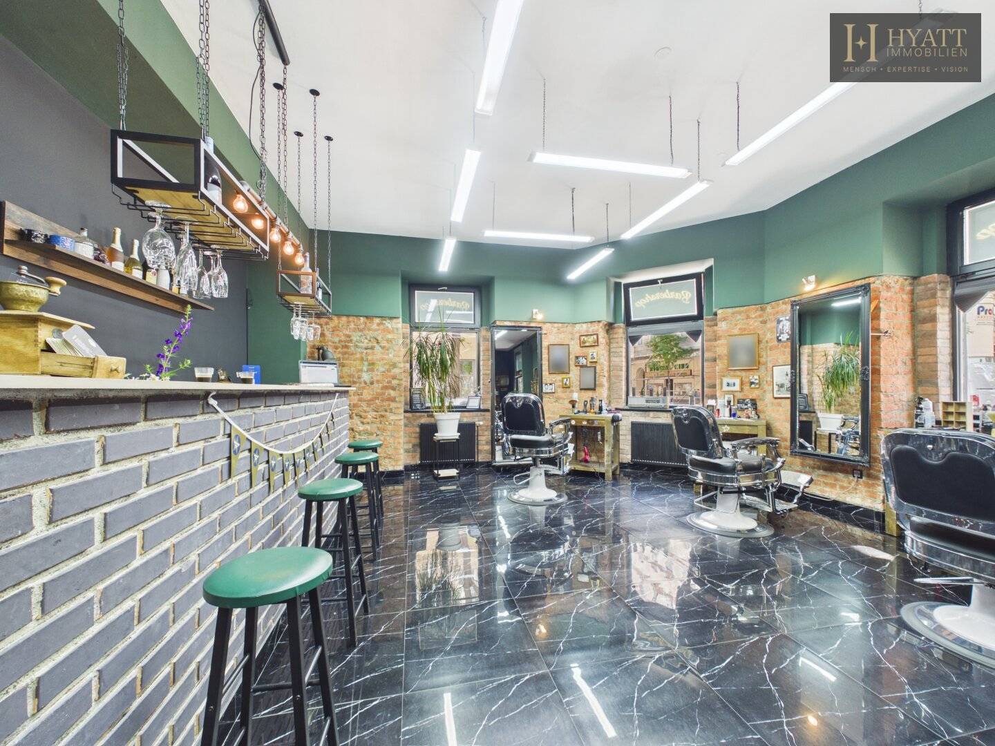 Commercial Space 115 m² in 1070 Vienna
