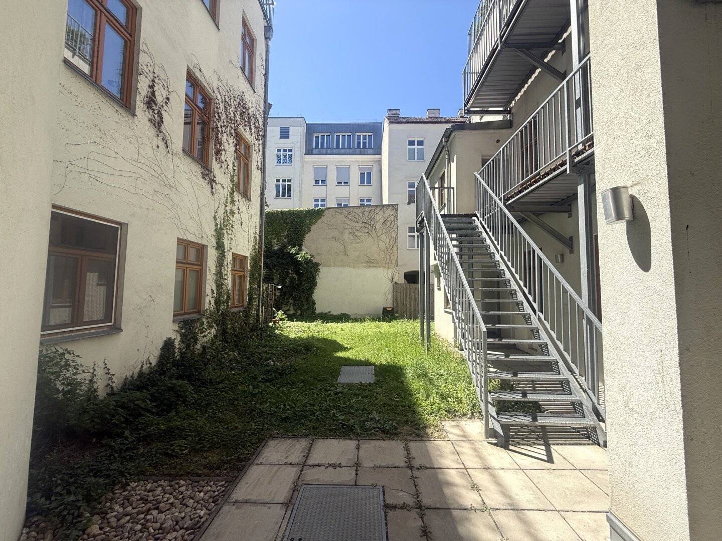 Altbauwohnung Terrasse Hofblick nahe U4 U6