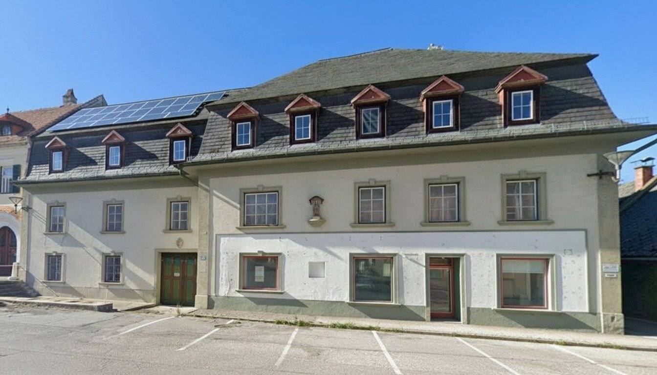 Stadthaus mit Entwicklungspotenzial in Aspang