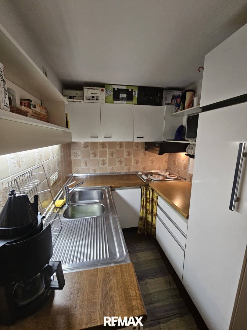 Apartment with balcony in central location