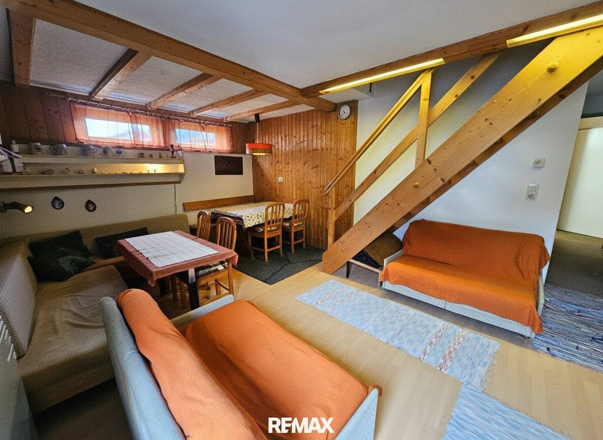 Apartment with balcony in central location