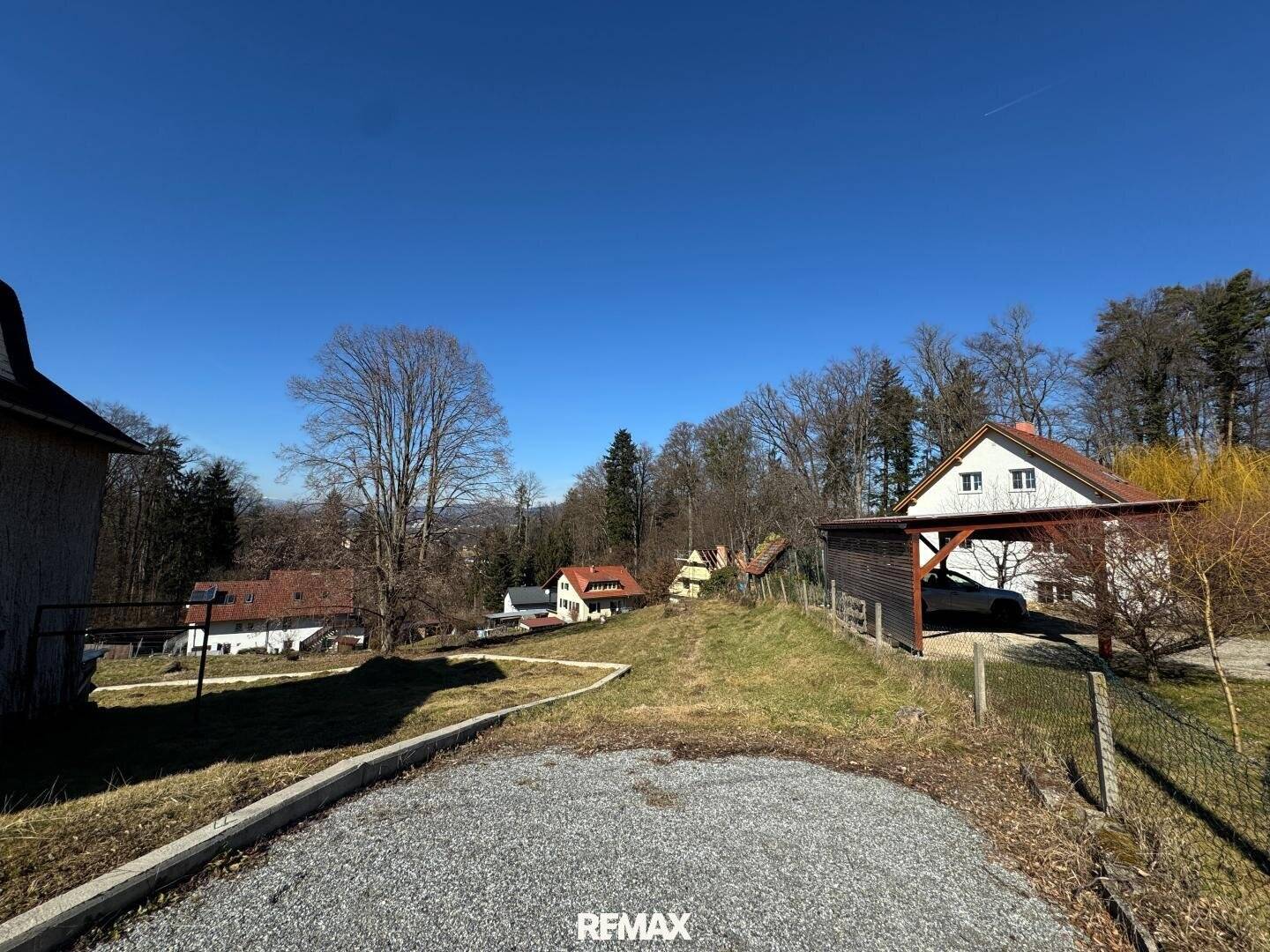 Sonniges Grundstück in Hart bei Graz