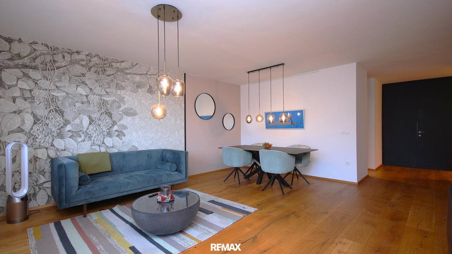 Renovated 4 room Wohnung with Loggia in Graz