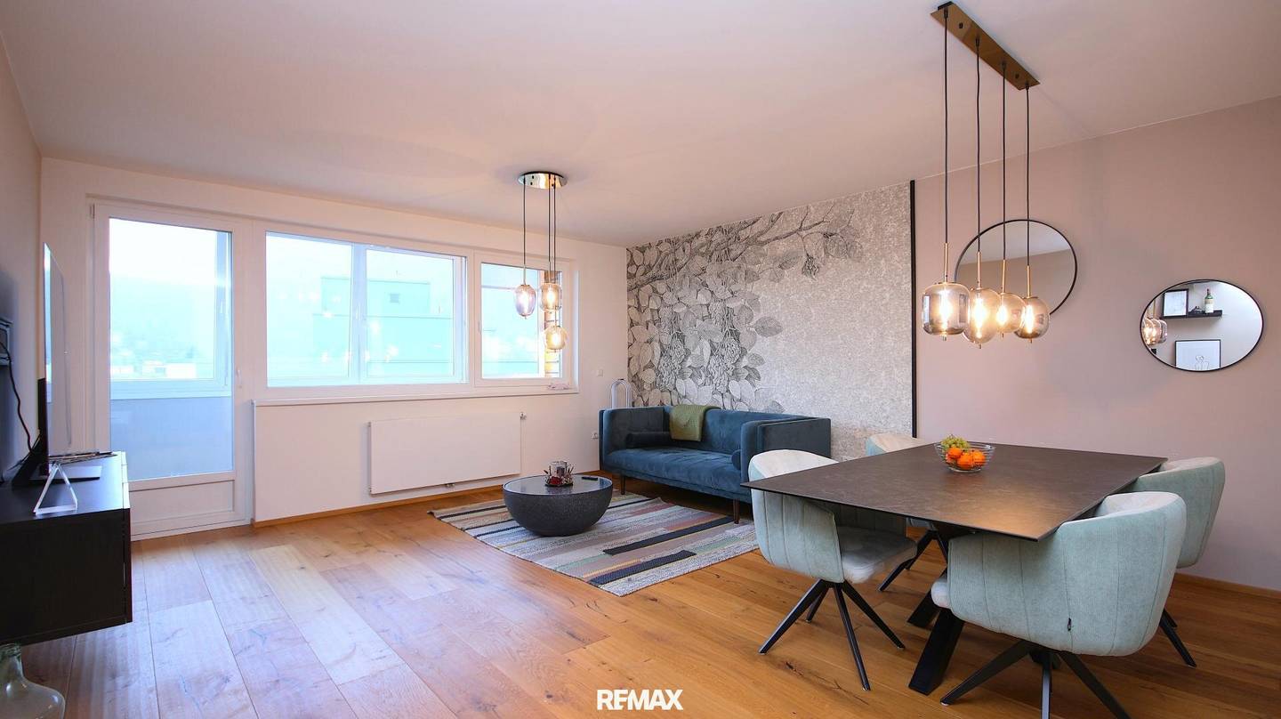 Renovated 4 room Wohnung with Loggia in Graz