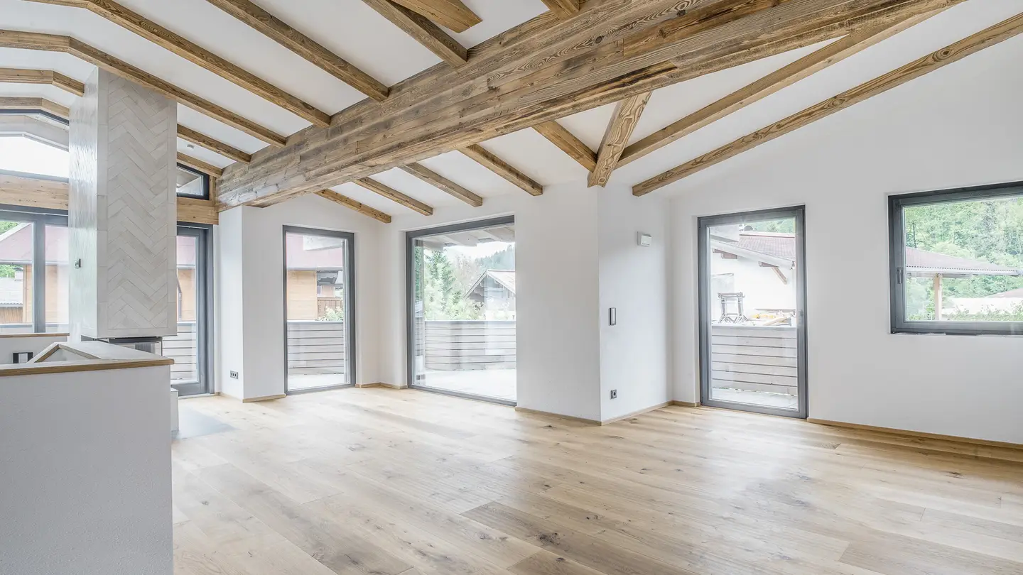 Elegant attic apartment with roof terrace