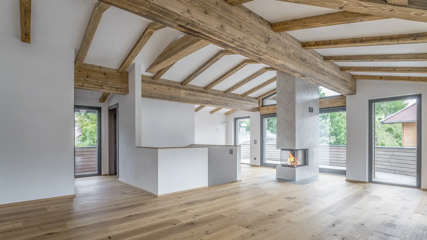 Elegant attic apartment with roof terrace