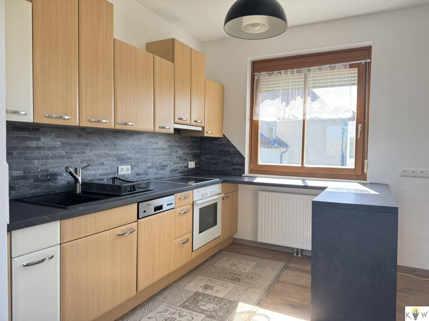 Wohnung mit Blick ins Grüne und Garagenplatz