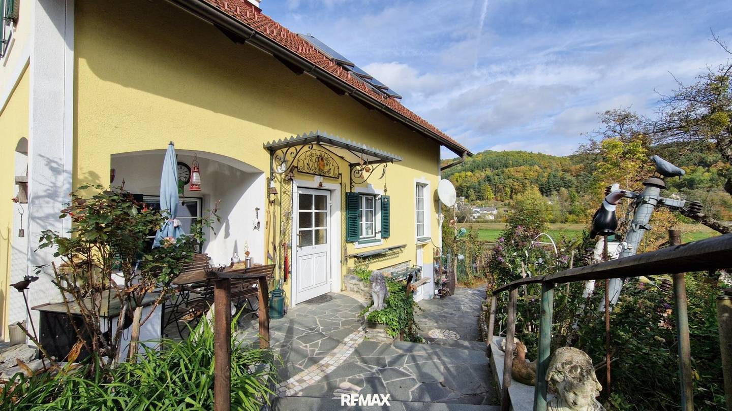Einfamilienhaus mit Garten in Sinnersdorf