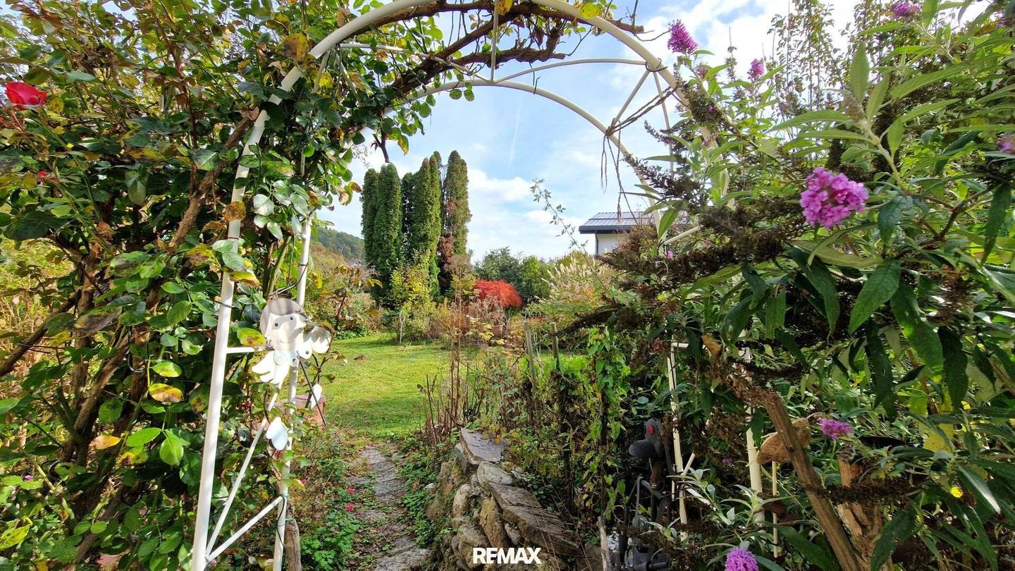 Einfamilienhaus mit Garten in Sinnersdorf