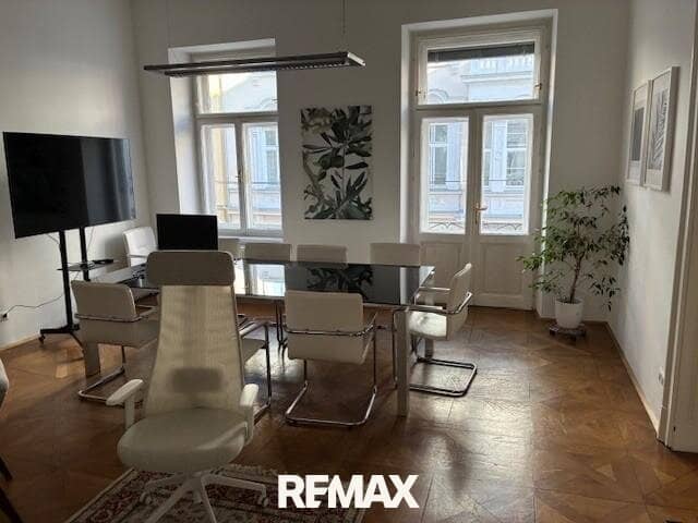 Altbau-Büro in der Alberstraße