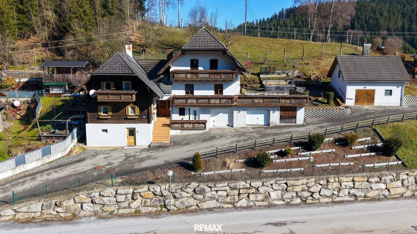 Grundstück mit zwei Häusern in Birkfeld