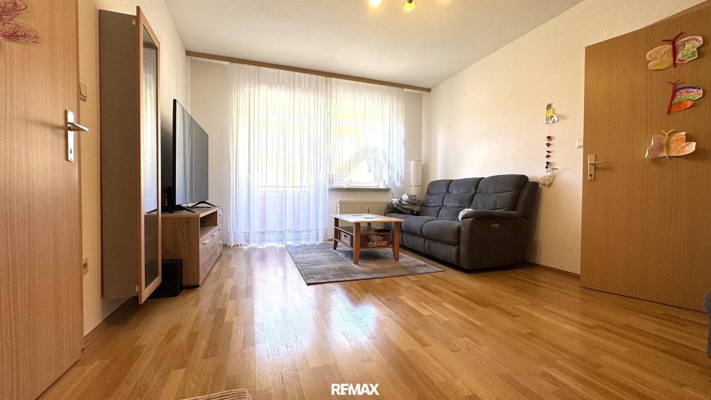 Wohnung mit Loggia in ruhiger zentraler Lage