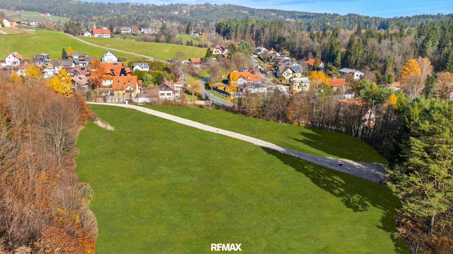 Building Plot Weinitzen 690 m²