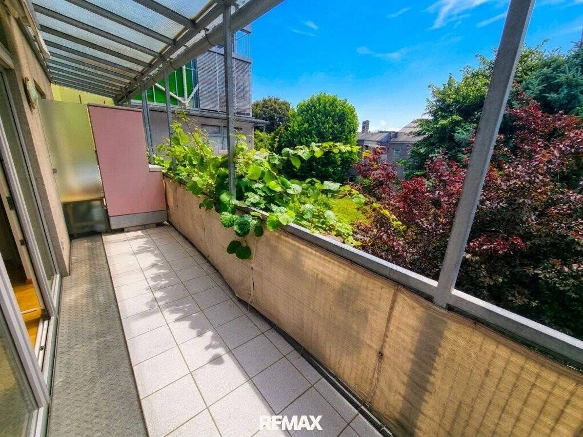 Maisonettewohnung zwei Balkone Tiefgaragenplatz