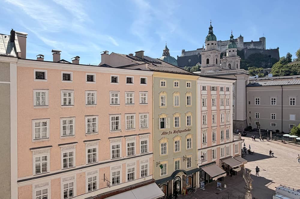 Wohnung at Alter Markt Altstadt with Wintergarten