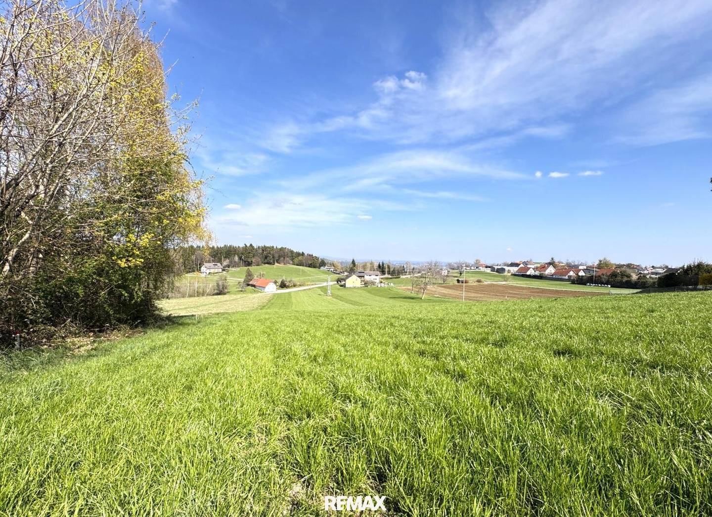 Sunny Building Plot in Rinnegg