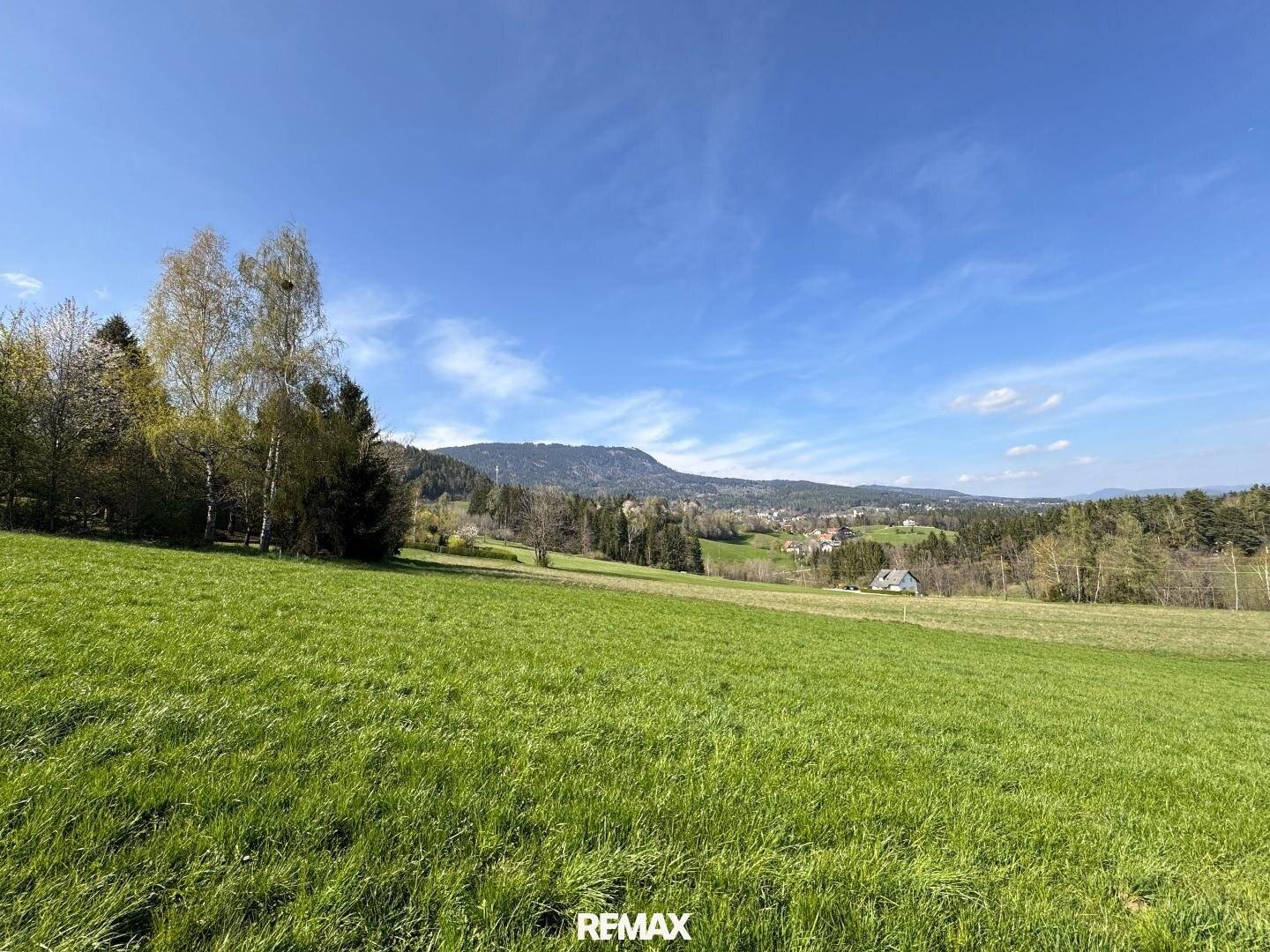 Sunny Building Plot in Rinnegg