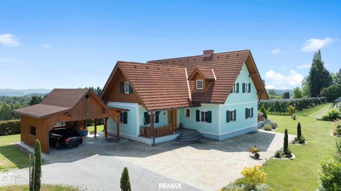 Landwirtschaft mit Wohnhaus & Halle