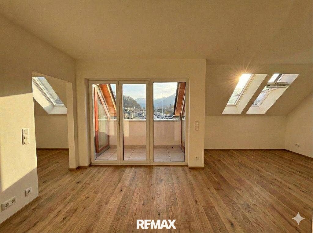 Neubau Wohnung Erstbezug Loggia