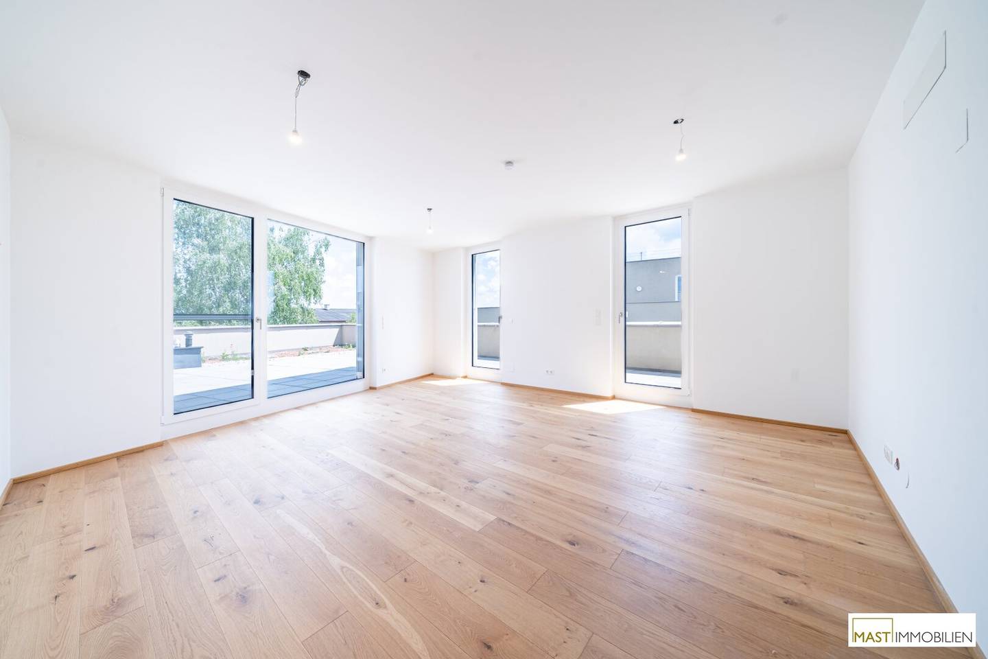 Dachgeschosswohnung with generous terrace